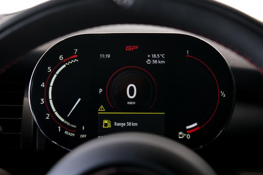 Панель приборов Mini John Cooper Works GP (F56) 2020 года  (SG) (фото 3 из 21)